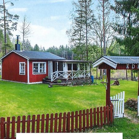Eden Villa Örebro Buitenkant foto