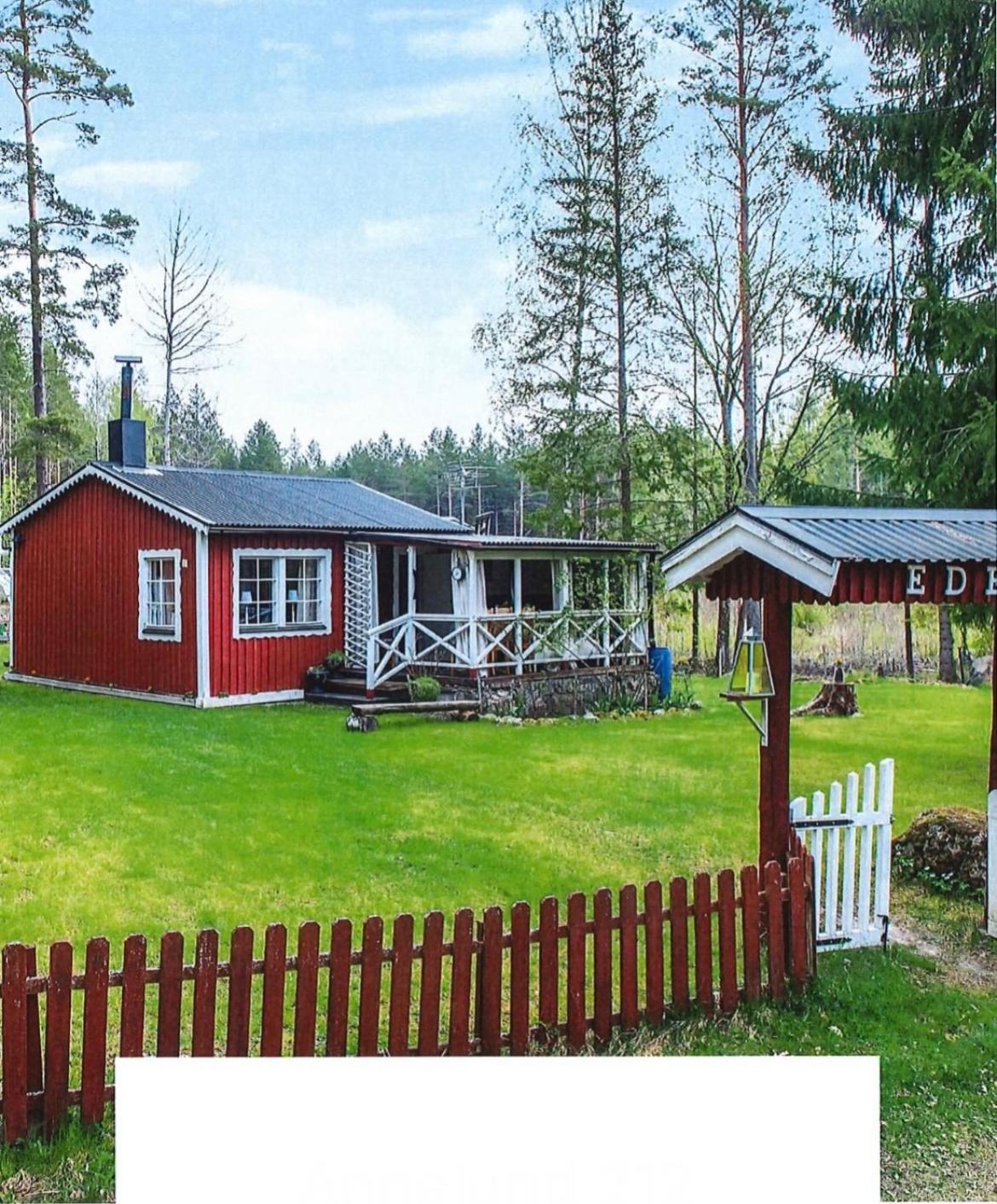Eden Villa Örebro Buitenkant foto